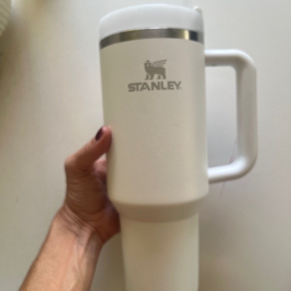 Stanley 40oz Classic White Travel Mug with Handle and straw